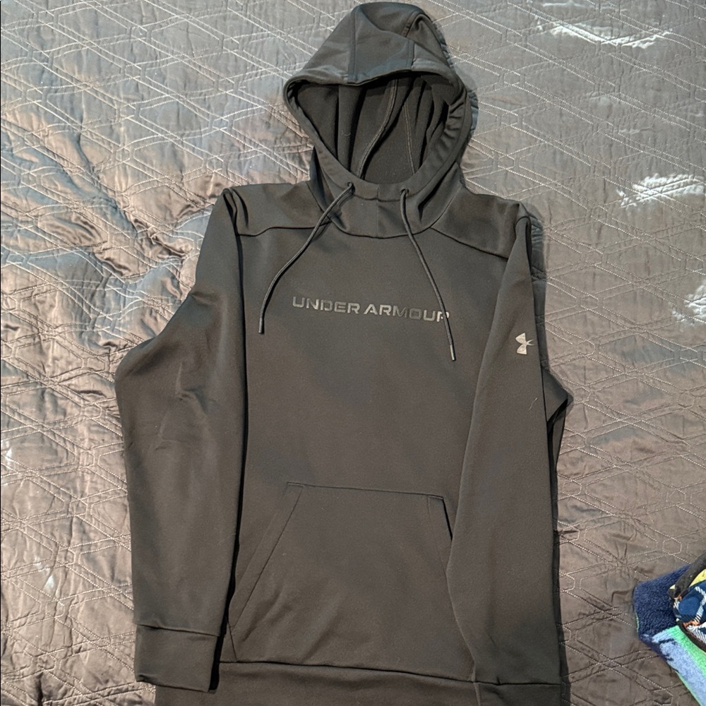 Under Armour Men's Black Hoodie Sweatshirt